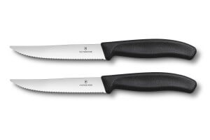 2 Couteaux à steak Victorinox lame crantée 12cm manche noir