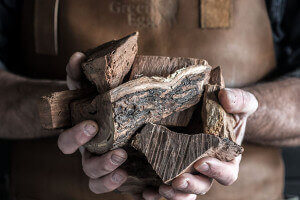 Sachet de morceaux de bois de hickory Big Green Egg 9L - Idéal fumage