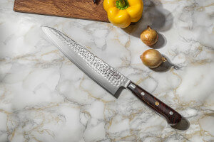 Couteau de chef Fukito Rosewood Damas 67 couches 21cm