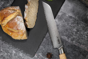 Couteau à pain Fukito Pakka San Mai 21cm