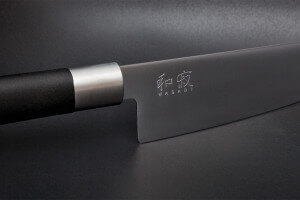 Couteau de chef japonais KAI Wasabi Black lame 15cm