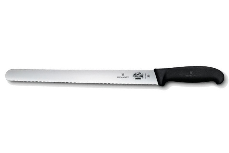 Couteau &agrave; jambon Victorinox - lame dent&eacute;e 36 cm - manche fibrox noir