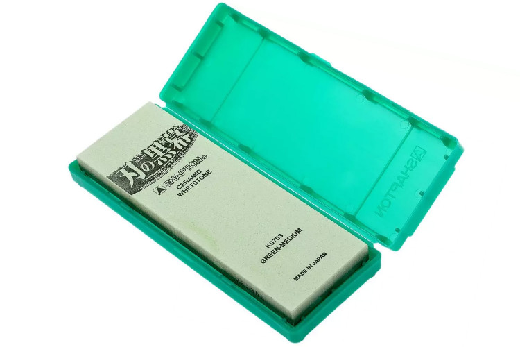 Pierre &agrave; aiguiser japonaise Shapton Kuromaku K0703 grains 2000