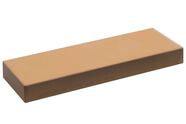 ALTSTONE - Pierre à Aiguiser Grain 8000 Avec Nagura - 18x6x2 Cm - Fabriquée Au Japon - Pour Couteaux Acier - 4