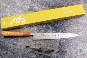 Couteau sujihiki 24cm japonais artisanal Yuzo SLD olivier et cognassier