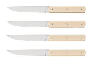 Coffret de 4 couteaux de table faits main Perceval 888 façon ivoire