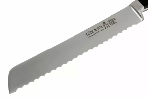 Couteau à pain Güde Alpha 21cm en acier forgé 