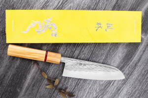 Couteau santoku 16,5cm japonais artisanal Yuzo SLD olivier et sequoia