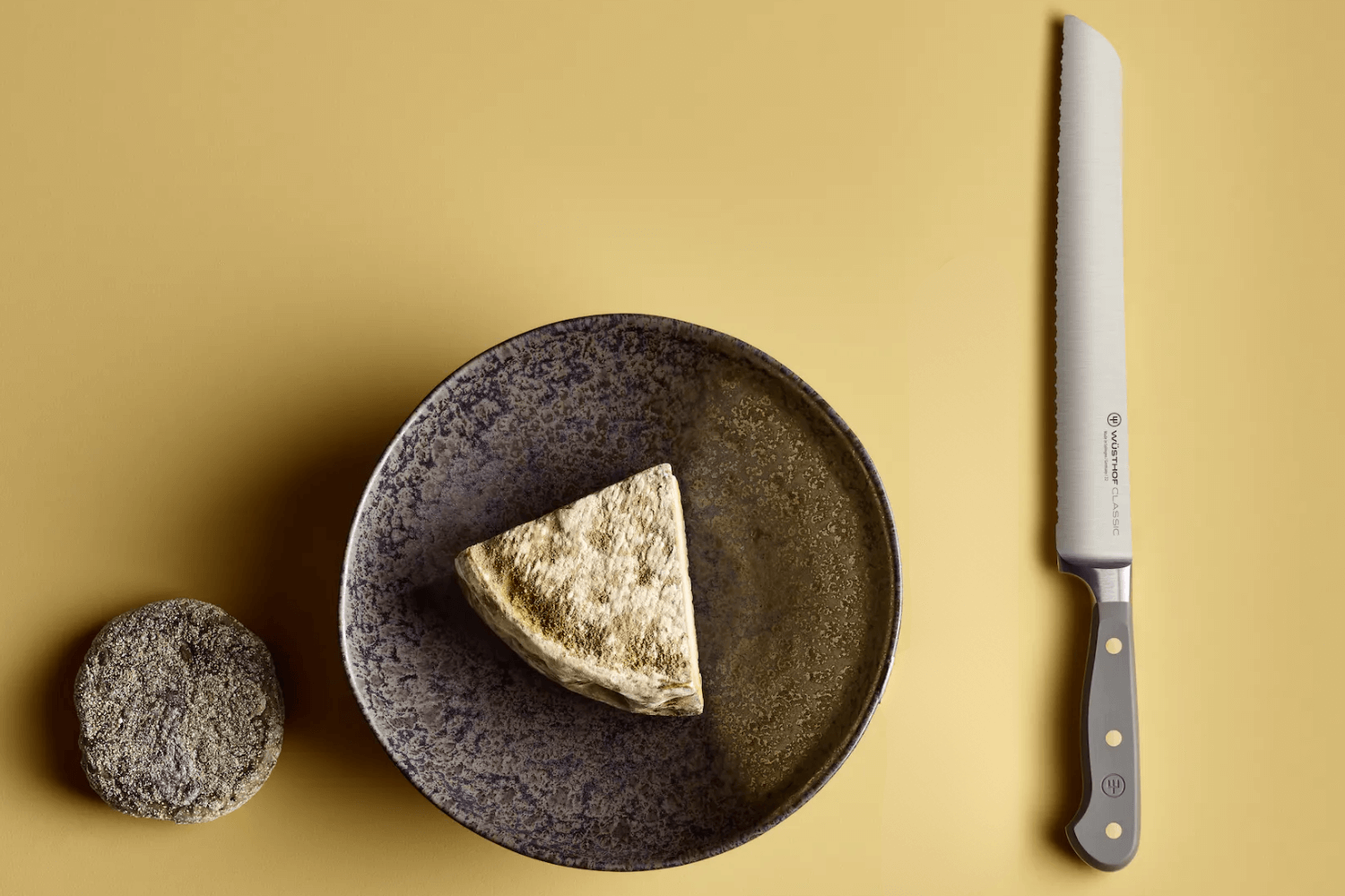 Couteau à pain micro-denté forgé 23cm Wüsthof Classic
