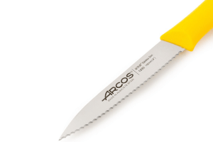 Couteau d'office Arcos Nova lame dentée en acier Nitrum manche jaune 10cm