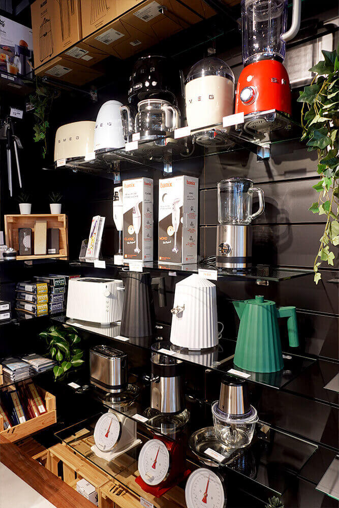 Petit electro Smeg, Alessi, Bamix au magasin Mandelieu