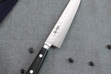 Découvrez les superbes couteaux Kagekiyo