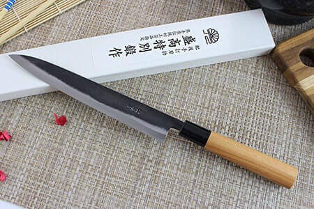 Optez pour un couteau Moritaka !