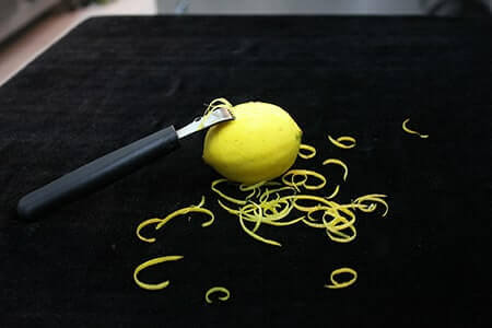 zesteur citron ustensile décoration